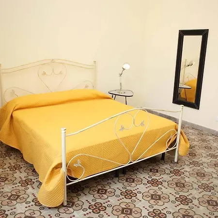 فندق مبيت وإفطار Busiata 3*