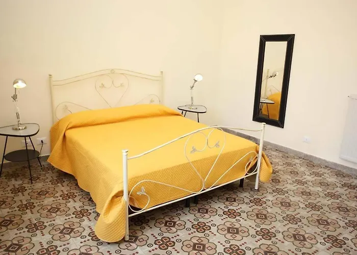 Couette-café Busiata 3*